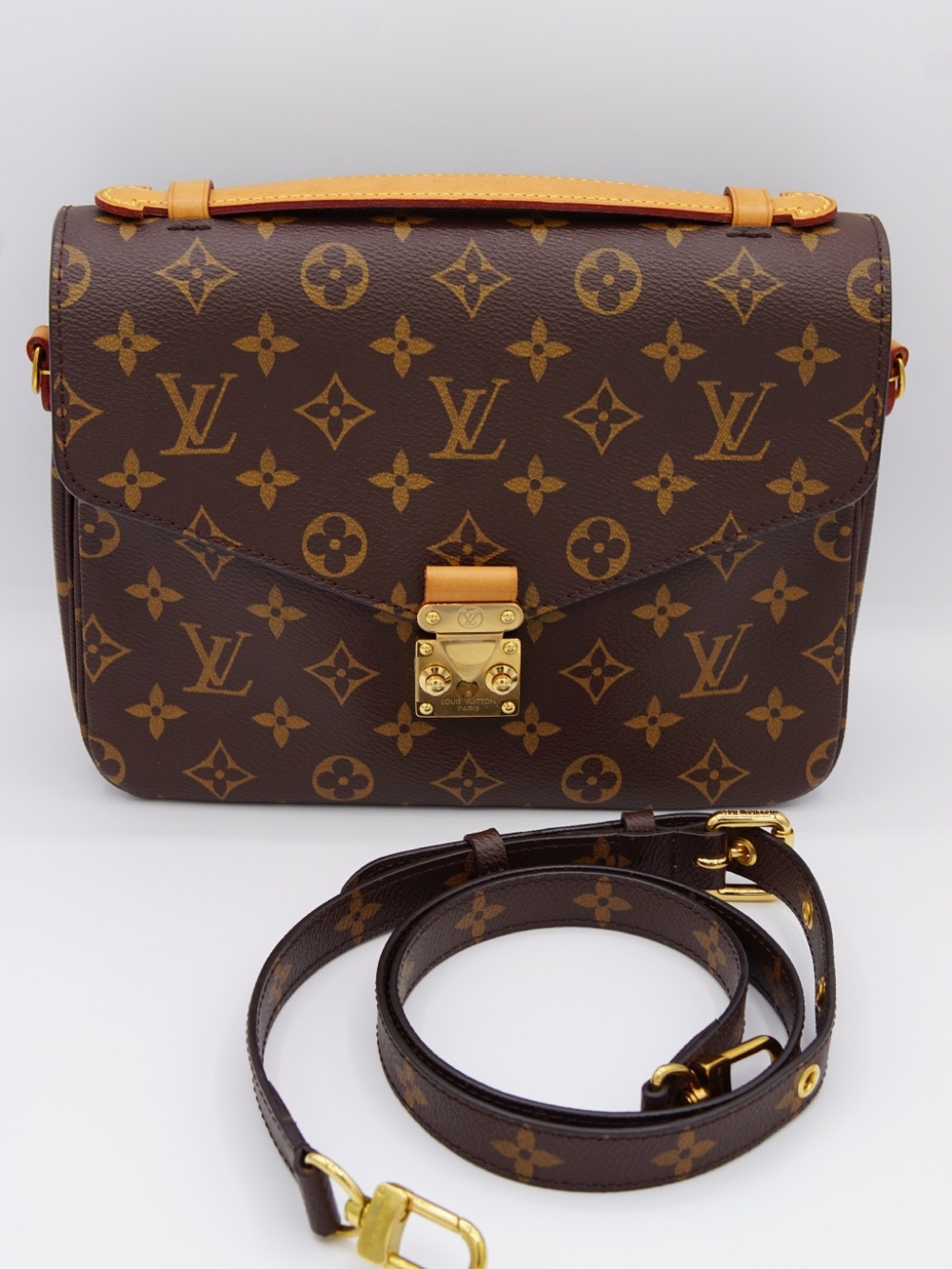 Authentic Louis Vuitton Pochette Metis Monogram Canvas Brown Bag w/ Box, DB, COA - Picture 4 of 16